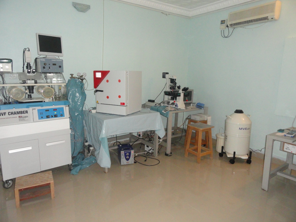 Our embryology cleanroom and andrology cryo-tanks in the Abuja facility